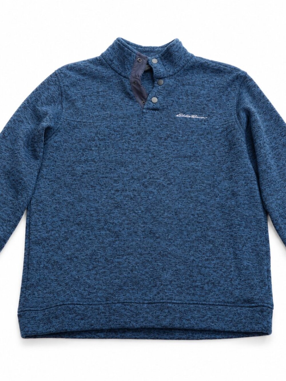 Cozy PullOver Flat Lay Photography | Eddie Bauer | Size L | Color Navy Blue